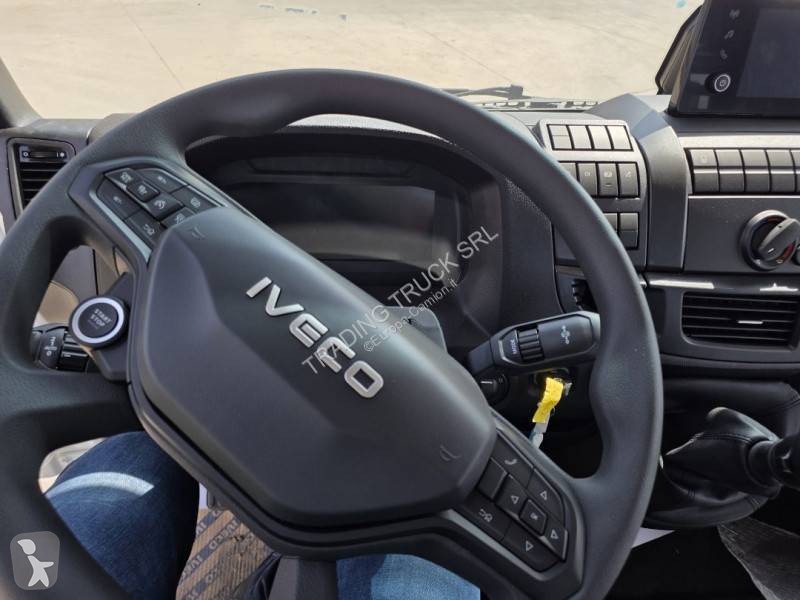 شاحنة Iveco