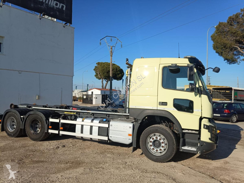 شاحنة Volvo 420