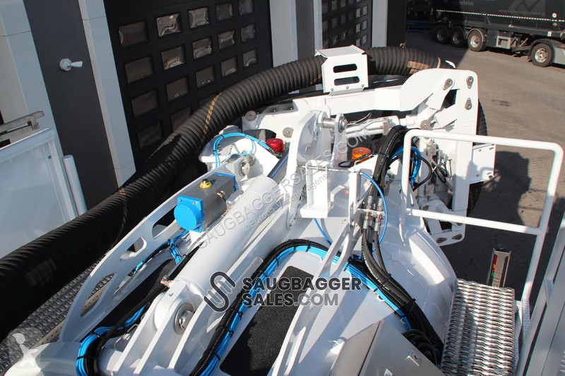 شاحنة Mercedes 3753 Amphitec Vortex 11000