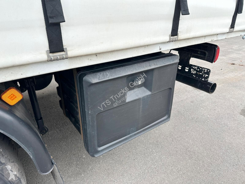 شاحنة MAN 12.250 4x2 BL Curtainsider