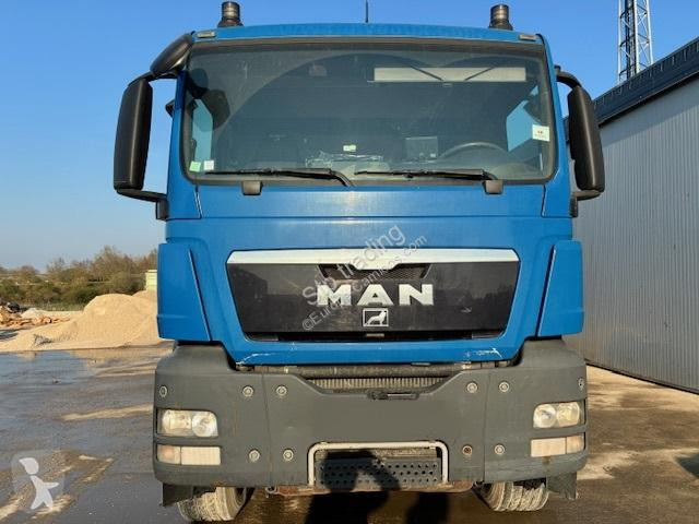 شاحنة MAN 33-440