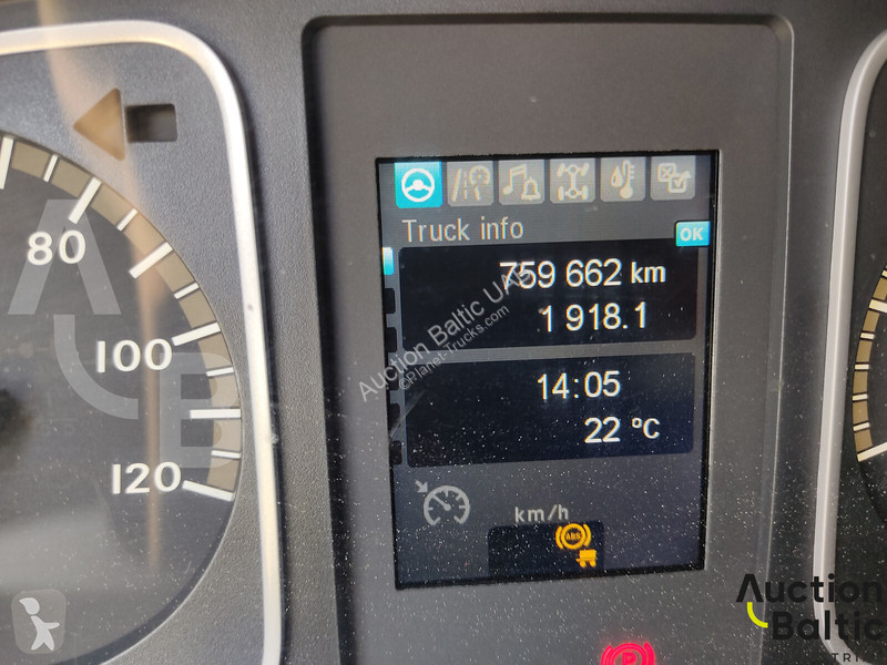 شاحنة Mercedes 822 L