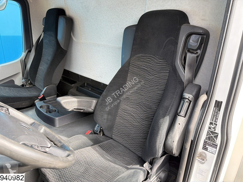 شاحنة Mercedes 1827 EURO 6