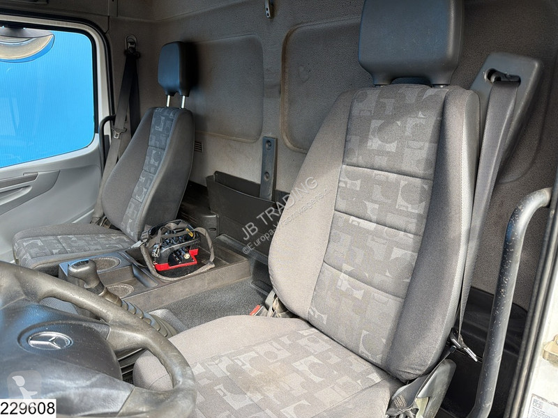 شاحنة Mercedes 1824 EURO 4, Leaf spring, Manual