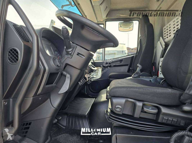 شاحنة Iveco 140E25 CENTINATO 7,30 EURO 6