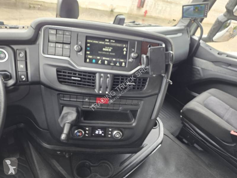 شاحنة Iveco