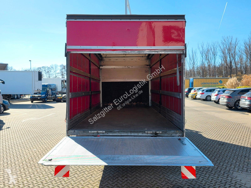 شاحنة MAN 12.220 4x2 BL CH / Ladebordwand / Navi