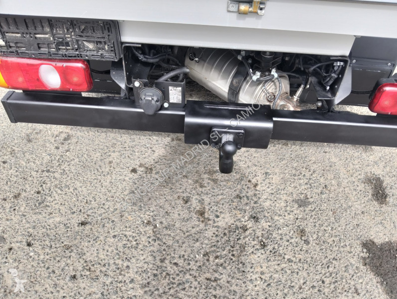 Samochód dostawczy Fuso FA 3S13