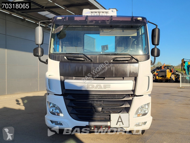 شاحنة DAF 290  4X2 13tons Skip Loader...