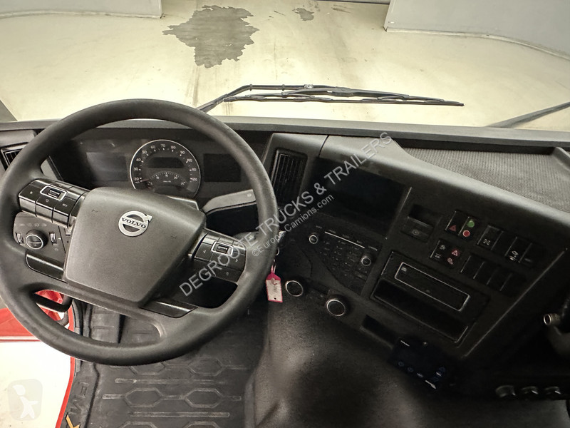 Camion Volvo 460 - 10x4