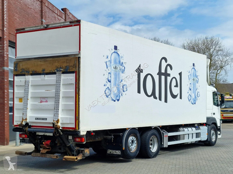 شاحنة Volvo 460 6x2 - Carrier 1250 Frigo - Full...