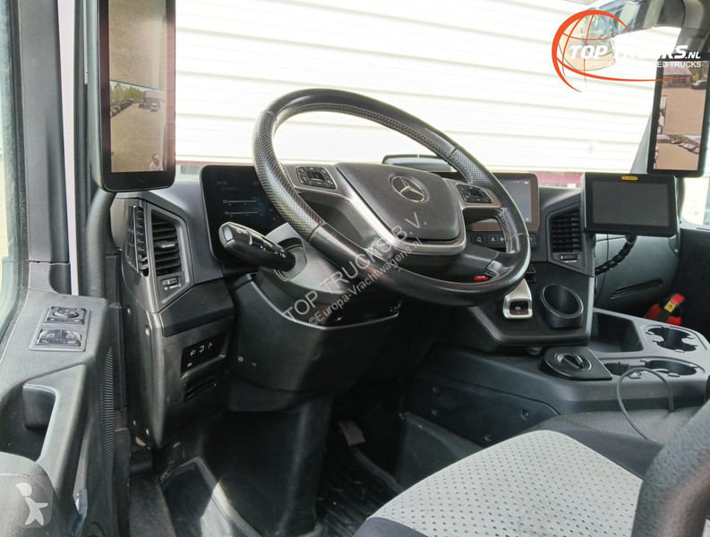 شاحنة Mercedes 4146 8x4 Palfinger 24t....