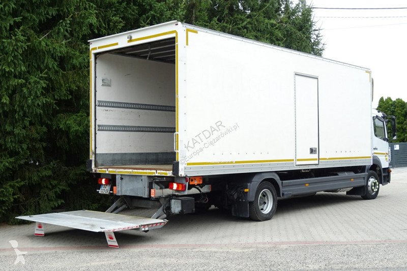 شاحنة Mercedes 1218 Euro6 tylko 323tys.km...
