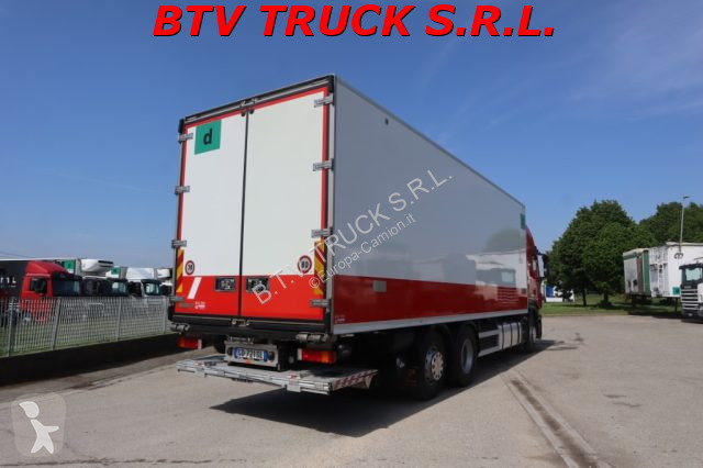 Camión Iveco STRALIS