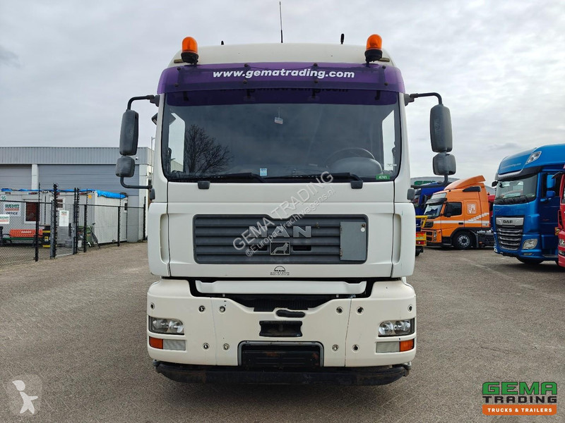 شاحنة MAN TGA 6x2 Sleeper Cab Euro3 - Enclosed...
