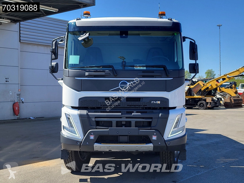 شاحنة Volvo 500 8X6 NEW! 20m3 Wielton...