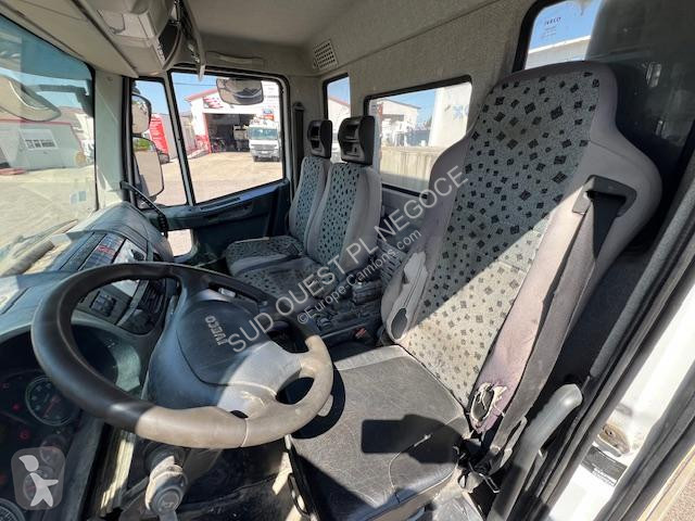 Camion Iveco 100E22