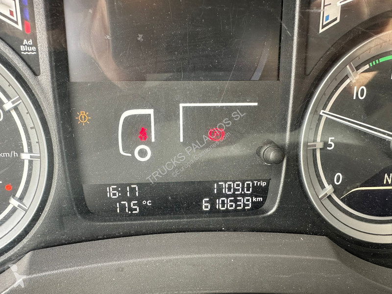 شاحنة DAF 290
