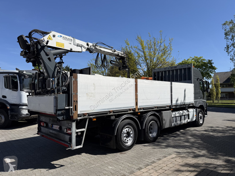 شاحنة Volvo FM 370 6X2 Kran Kennis K14R Baustoff