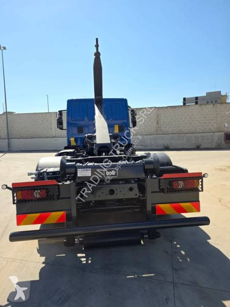شاحنة Iveco