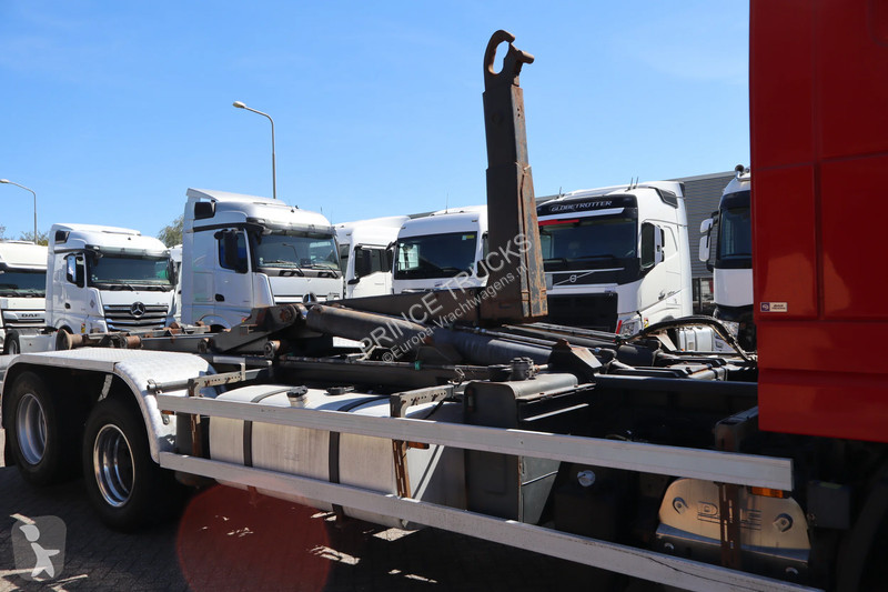 شاحنة DAF 105460 * MANUAL * CONTAINER * 6X2 *...