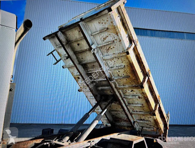 شاحنة Renault 180 , Tipper , Manual , Spring...