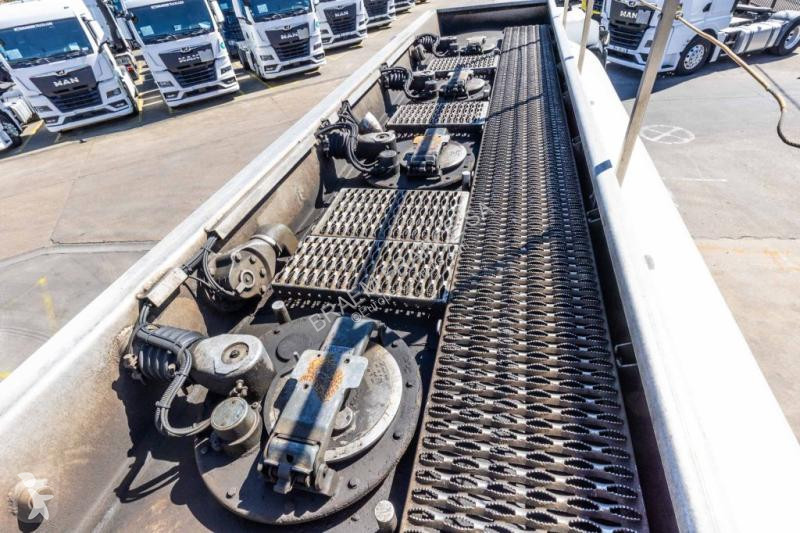 Camion Renault  PREMIUM 270 + MAGYAR...