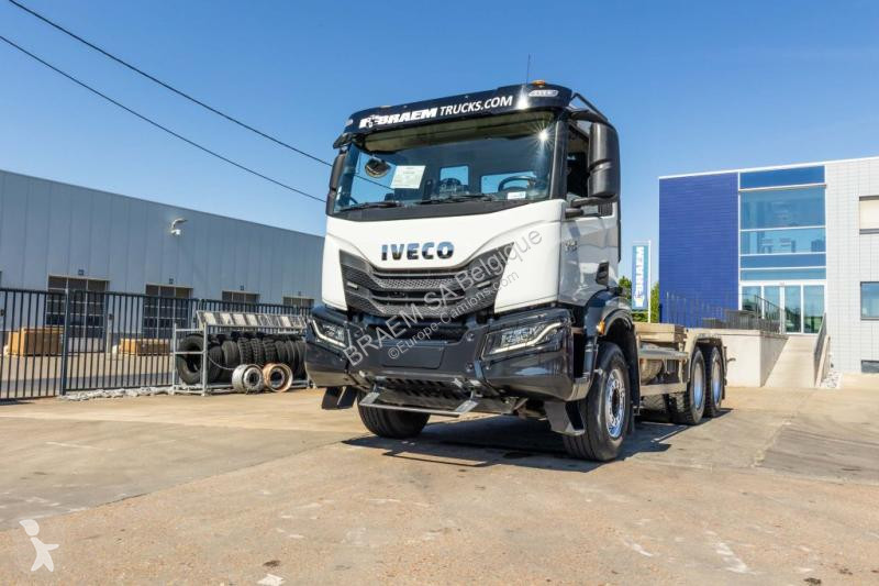 شاحنة Iveco 460