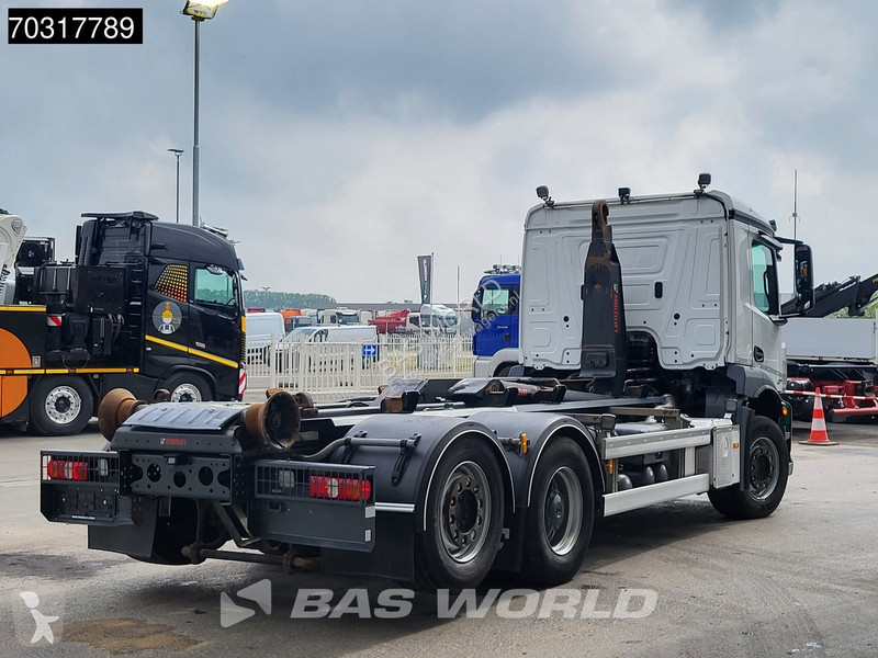 شاحنة Mercedes 2530 NGT 6X2 CNG Engine! HIAB...