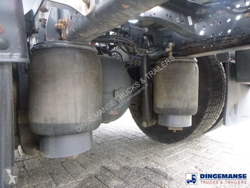 شاحنة Renault 260 4x2 fuel tank 13.7 m3 / 3 comp