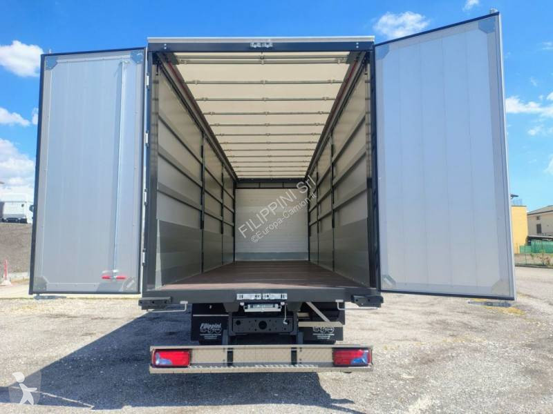 شاحنة Iveco