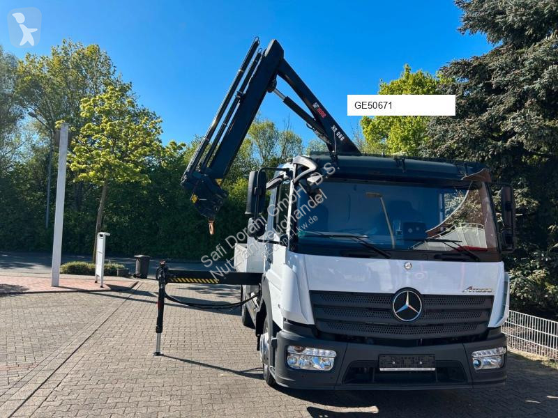 شاحنة Mercedes 066D