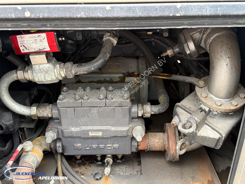 Camion Scania - 380 Korp&Son, stainless steel tank