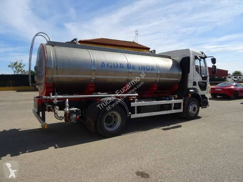 شاحنة Volvo