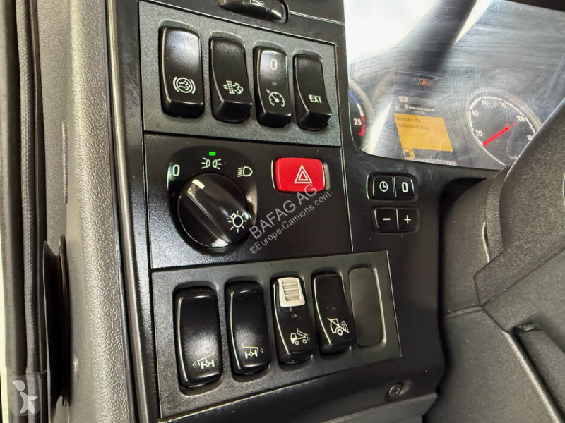 شاحنة Scania g450cb. 8x4