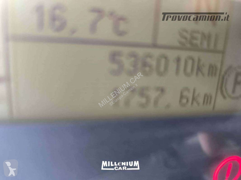 شاحنة Iveco 180E28 CENTINATO 9,60 (2017)