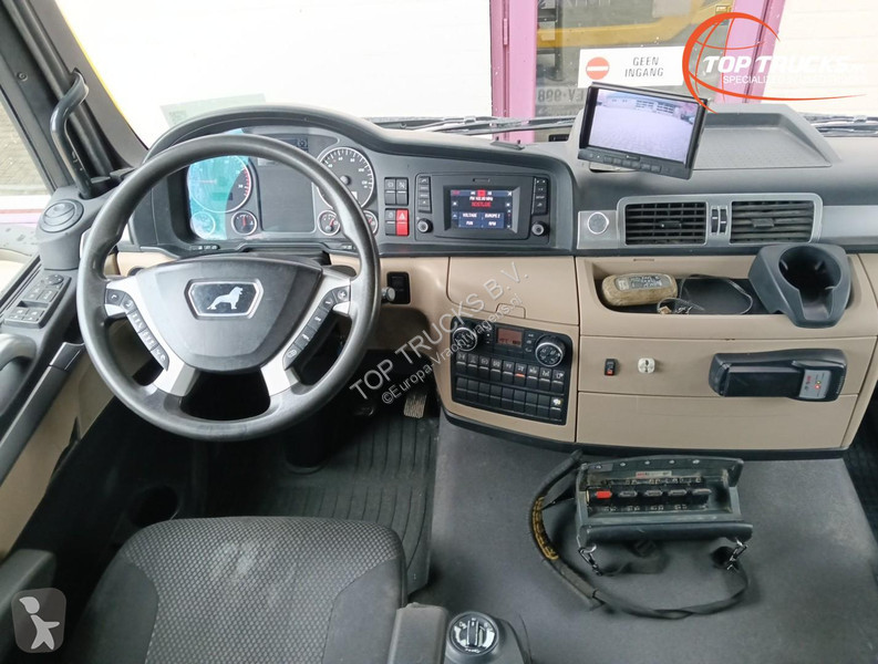 Nosič strojů MAN 35.500 8x2 - Hiab 37.7TM...