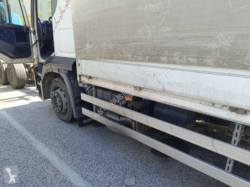 شاحنة Iveco