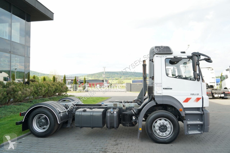 شاحنة Mercedes AXOR 1829 / RAMA POD ZABUDOWĘ