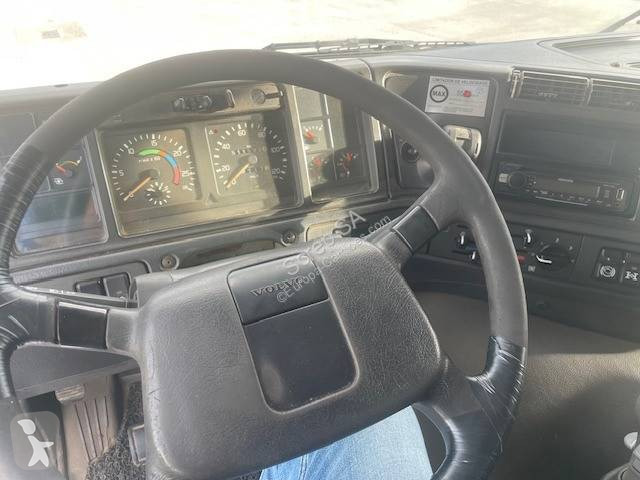 شاحنة Volvo