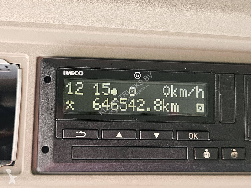 شاحنة Iveco AS260S48 6X2 STEER INTARDER