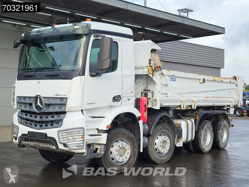 شاحنة Mercedes 3243 8X4 11m3 2-way tipper...