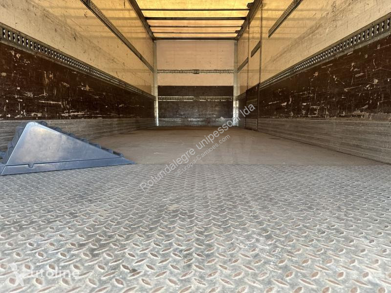 شاحنة Renault  380 DXI (PLATAFORMA ELEVATÓRIA...