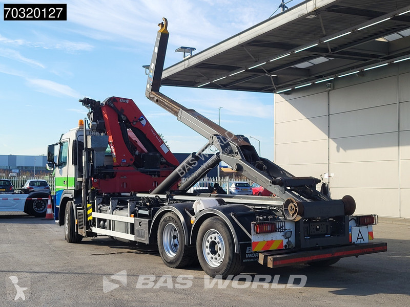شاحنة Volvo FM 370 6X2 HMF 2200-K3 Kran Crane...