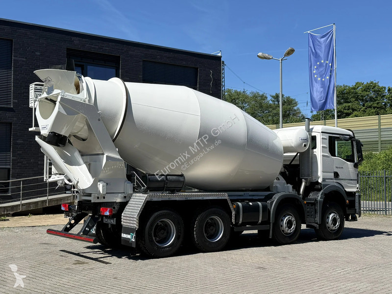 Camión MAN TGS 41400 MAN TGS 41.400 8x4 Euro 2...