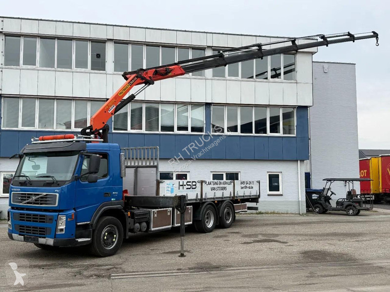 شاحنة Volvo 300 6X2 EURO 5 - PALFINGER PK15002...