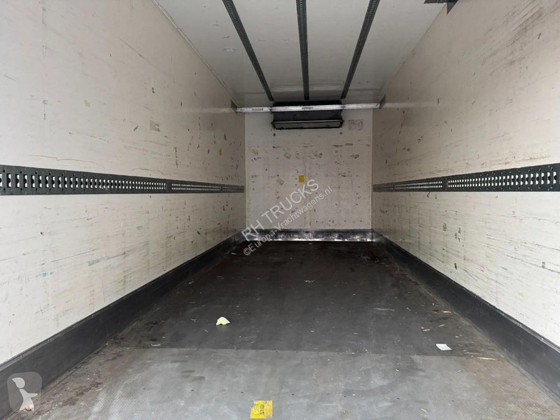 شاحنة Volvo 280 6X2 EURO 6 DHOLLANDIA 2500 KG...
