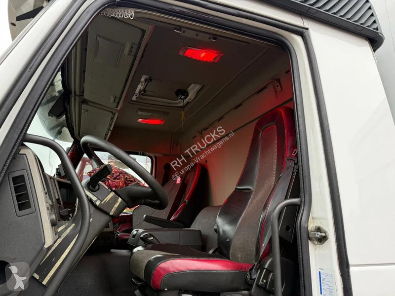 شاحنة Volvo 330, EURO 6, TUV TILL O3-2027