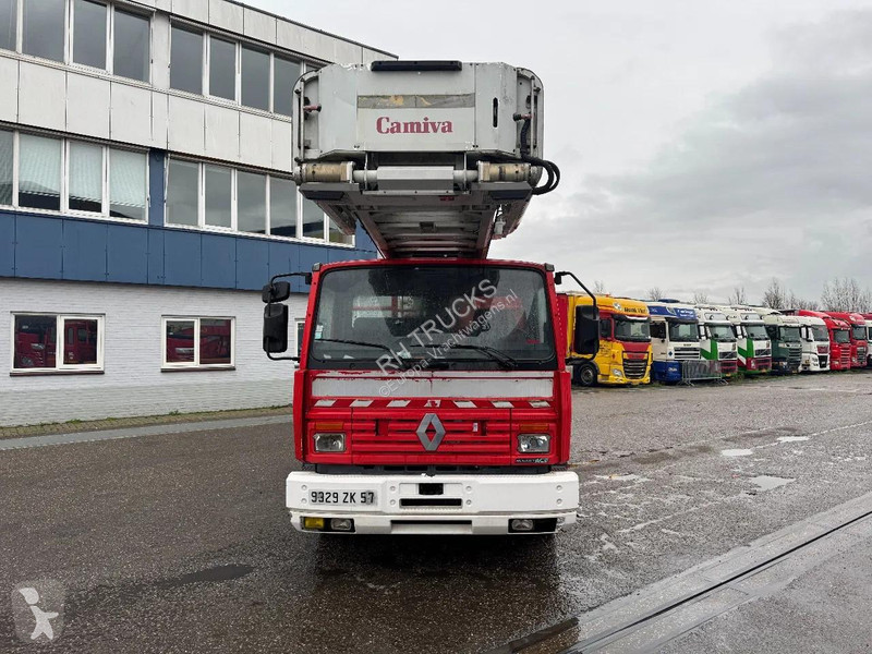 شاحنة Renault 230 4X2 CAMIVA LIFT 1433 HOURS