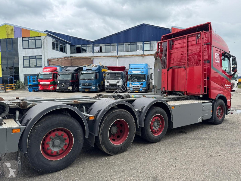 شاحنة Volvo 500 8X2 EURO 6 + JOAB 24 TON HOOKLIFT